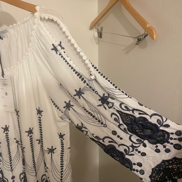 Blouse - Picture 5 of 5